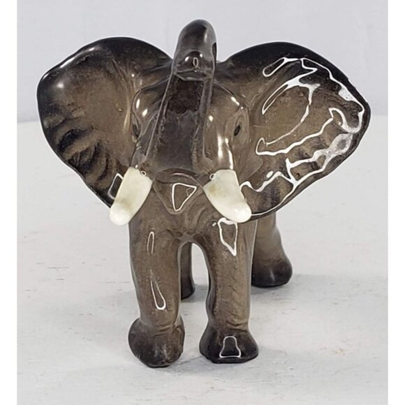 Hagen Renaker Mama Elephant Trunk Up Miniature Figurine - Picture 3 of 7